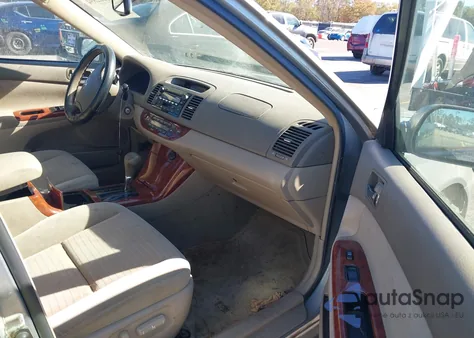 2005 Toyota Camry Xle from USA, damaged, VIN 4T1BE30K35U596164